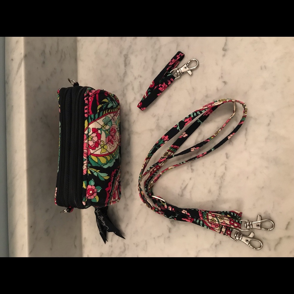 Vera Bradley convertible wallet & wristlet